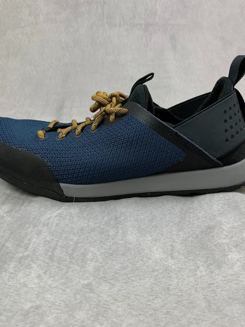 Black Diamond Equipment Mens Shoes Size 9 Blue Session Approach Climbing Hiking